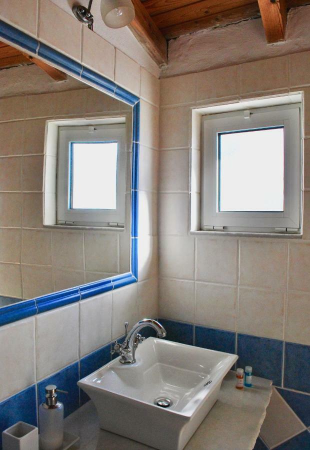 Livas Apartment Ierápetra エクステリア 写真